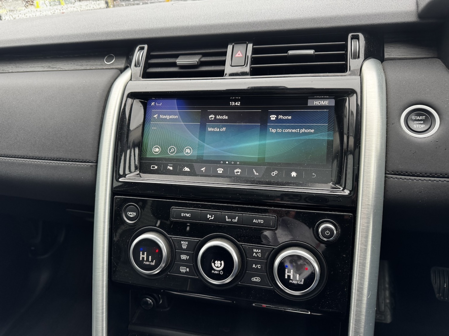 Used Land Rover Discovery 2018 for sale - 77522011: Photo 18