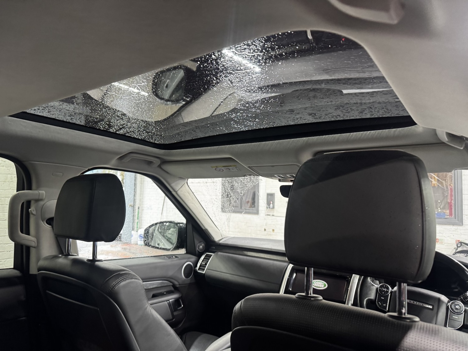 Used Land Rover Discovery 2018 for sale - 77522011: Photo 19