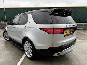 Used Land Rover Discovery 2018 for sale - 77522011: Photo