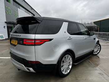 Used Land Rover Discovery 2018 for sale - 77522011: Photo