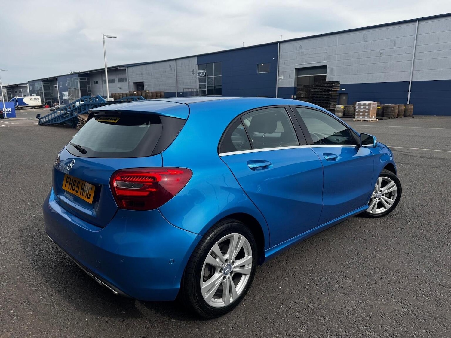 Used Mercedes-Benz A-Class 2015 for sale - 76530989: Photo 5