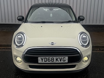 Used MINI Hatch 2018 for sale - 76530991: Photo