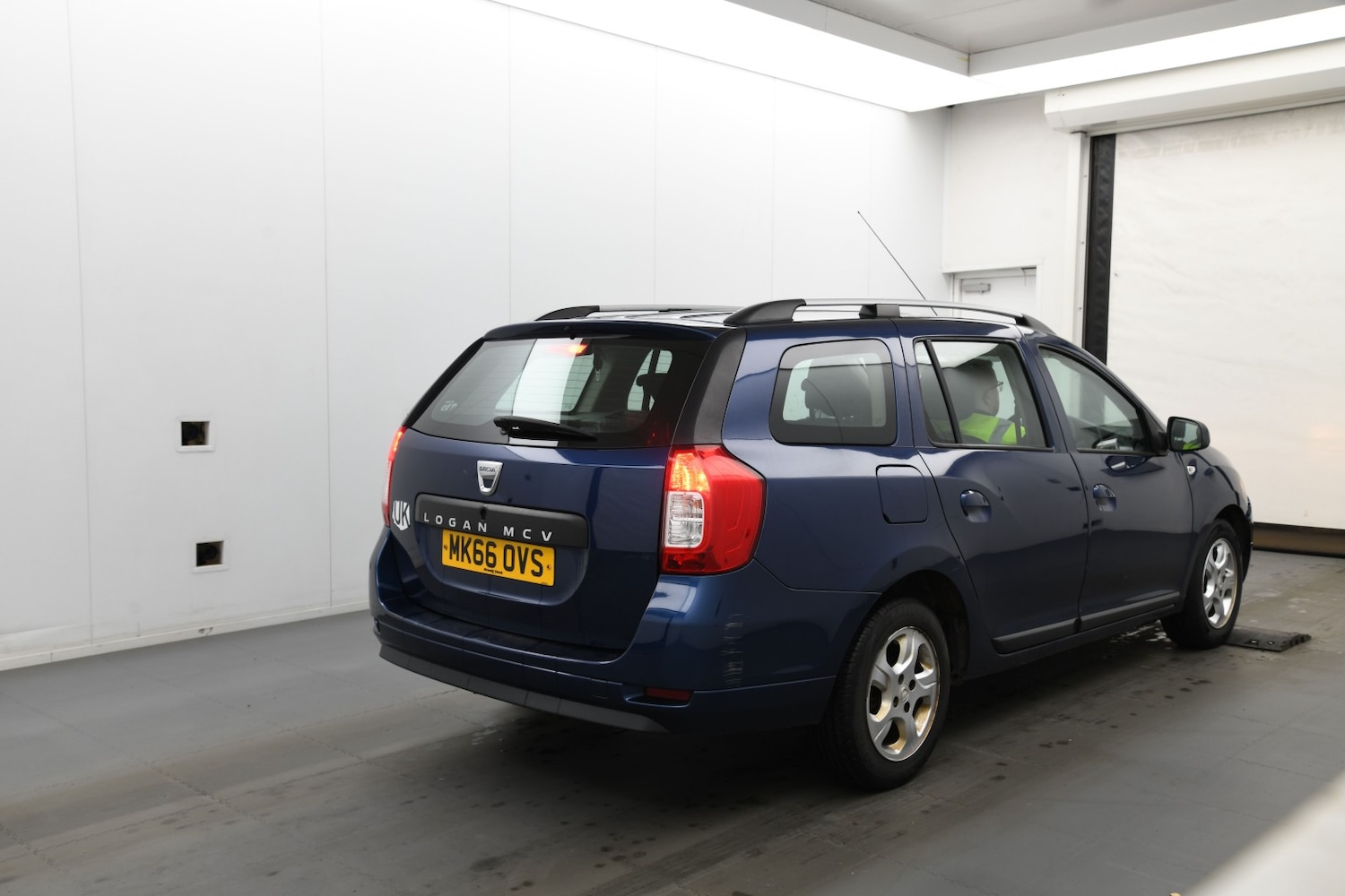 Used Dacia Logan MCV 2016 for sale - 76643425: Photo 10