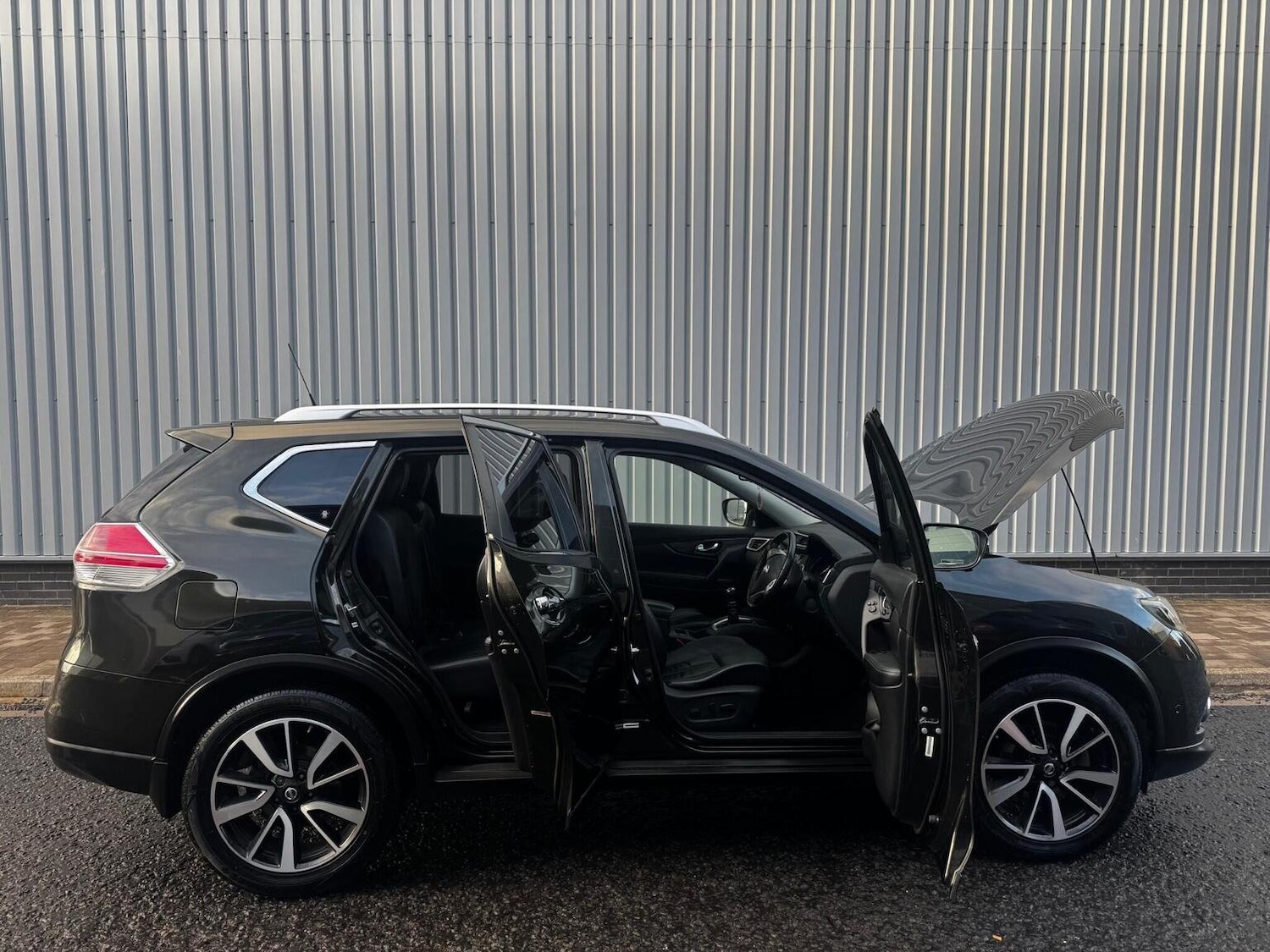 Used Nissan X-Trail 2016 for sale - 76530949: Photo 16