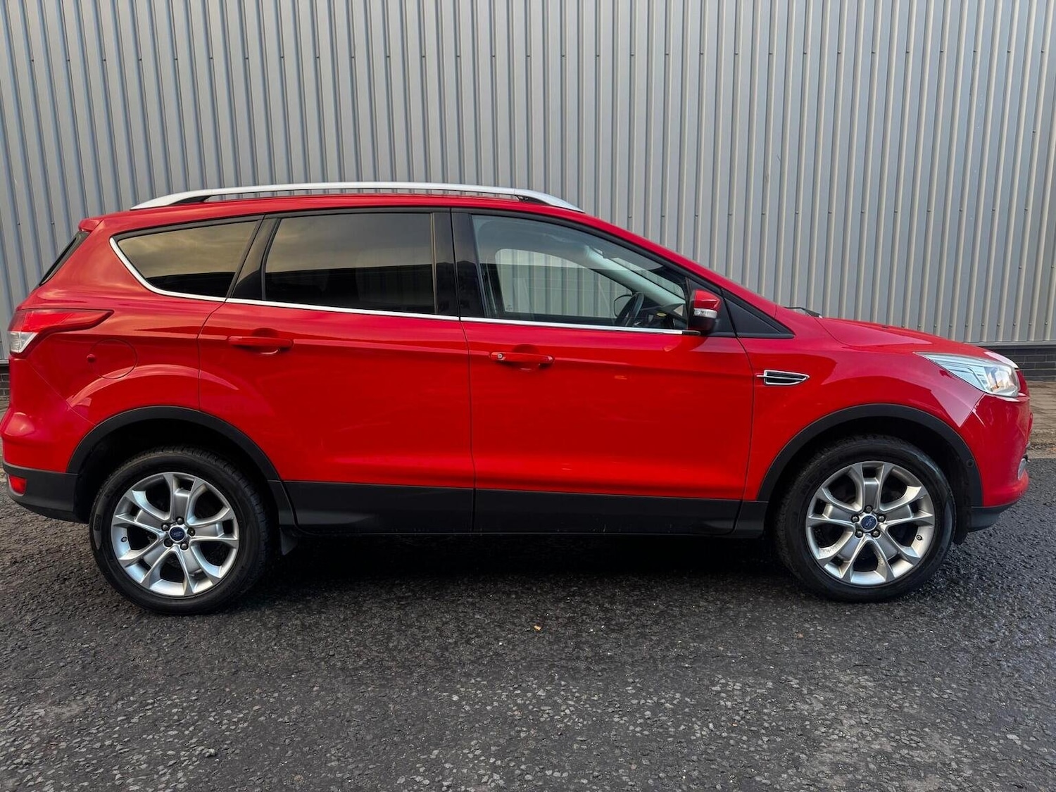 Used Ford Kuga 2016 for sale - 76530942: Photo 8