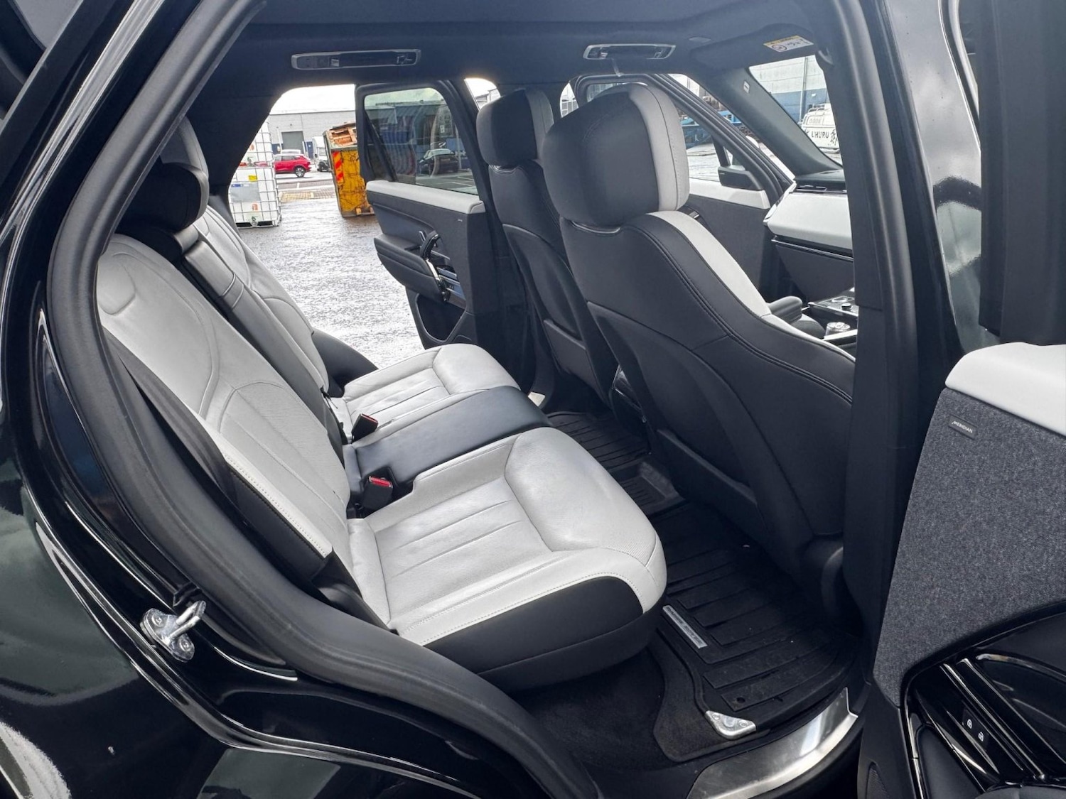 Used Land Rover Range Rover Sport 2023 for sale - 76530943: Photo 14