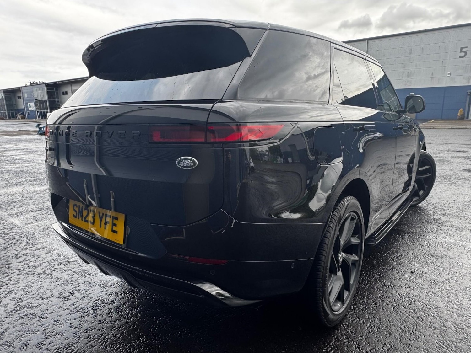 Used Land Rover Range Rover Sport 2023 for sale - 76530943: Photo 7