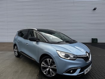 Used Renault Grand Scenic 2017 for sale - 78383242: Photo