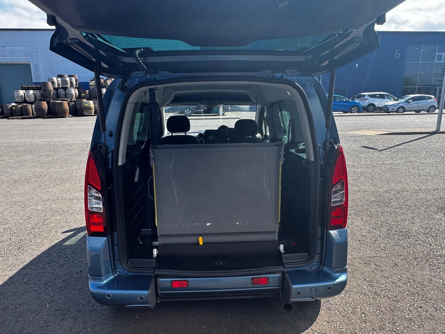 Vehicle 7