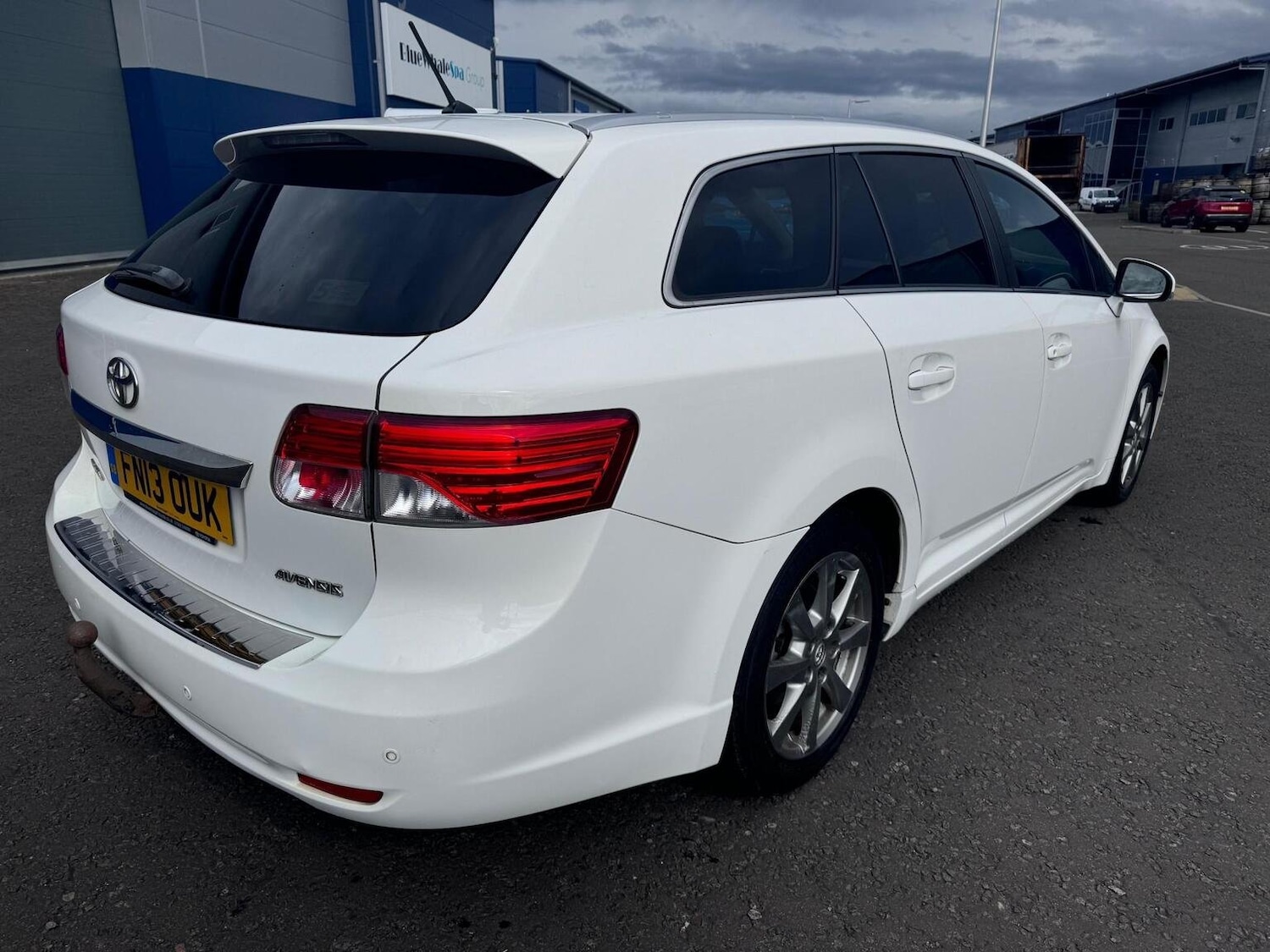 Used Toyota Avensis 2013 for sale - 76530972: Photo 8