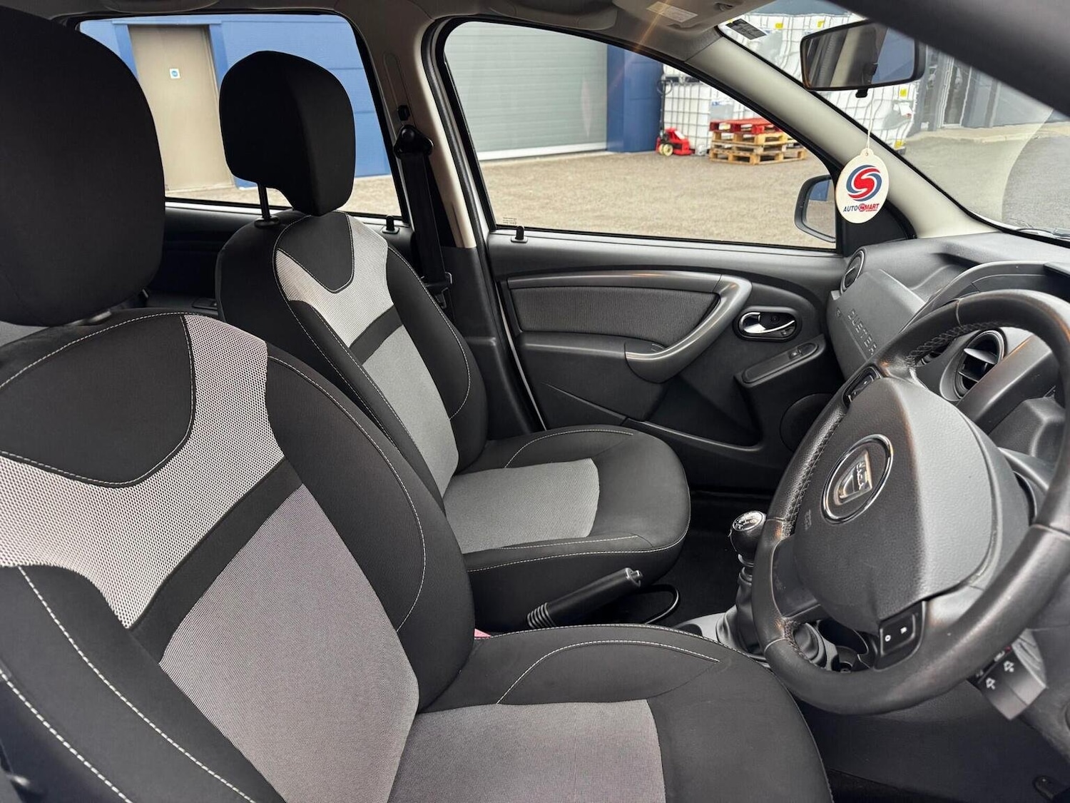 Used Dacia Duster 2016 for sale - 76530970: Photo 10