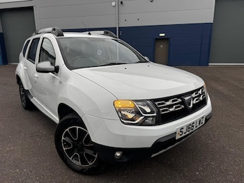 Used Dacia Duster 2016 for sale - 76530970: Photo