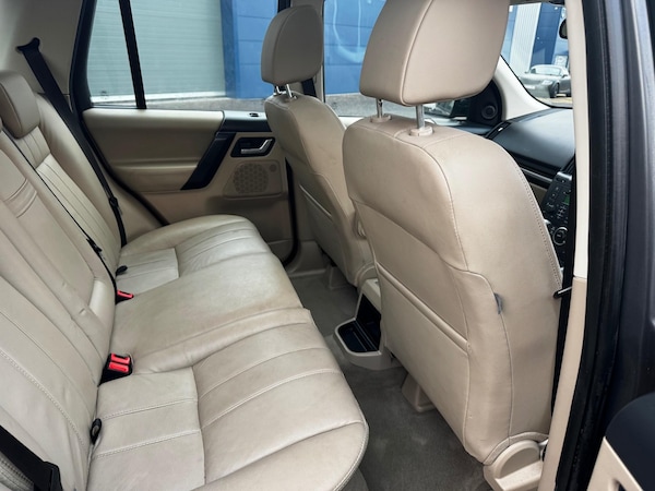 Used Land Rover Freelander 2 2011 for sale - 75098191: Photo 10