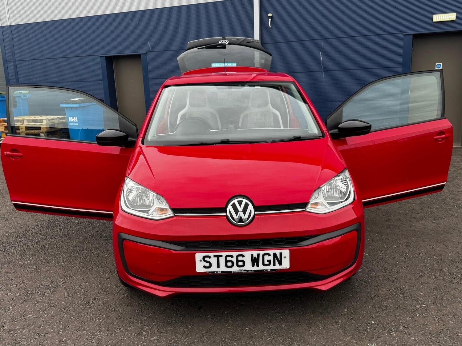 Used Volkswagen up! 2016 for sale - 76530993: Photo 21
