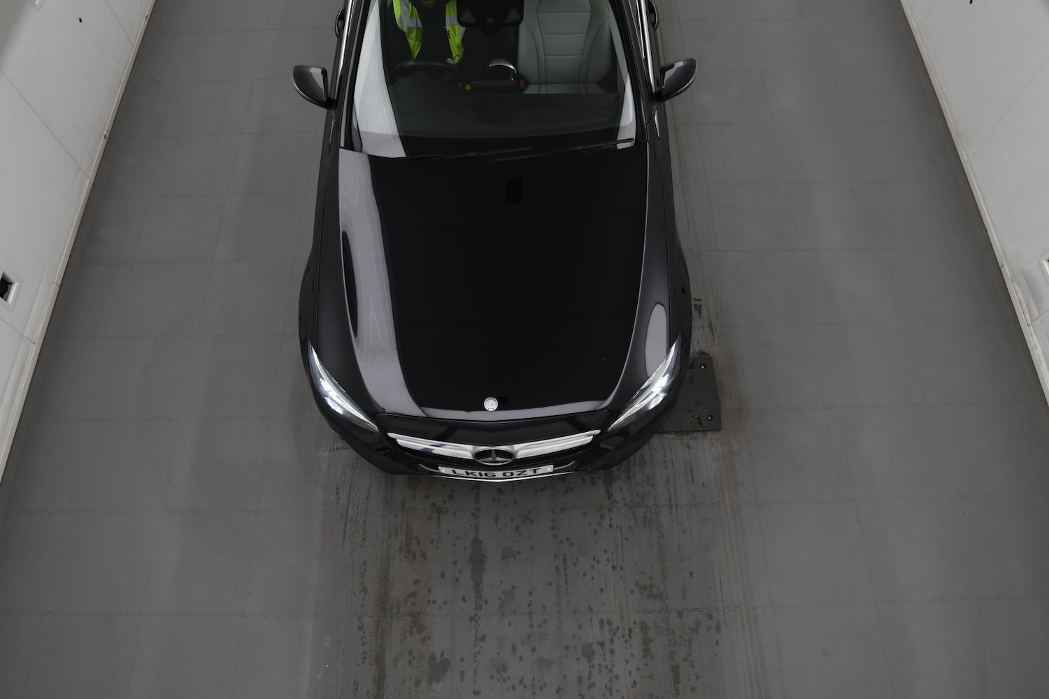 Used Mercedes-Benz C Class 2016 for sale - 77548280: Photo 5