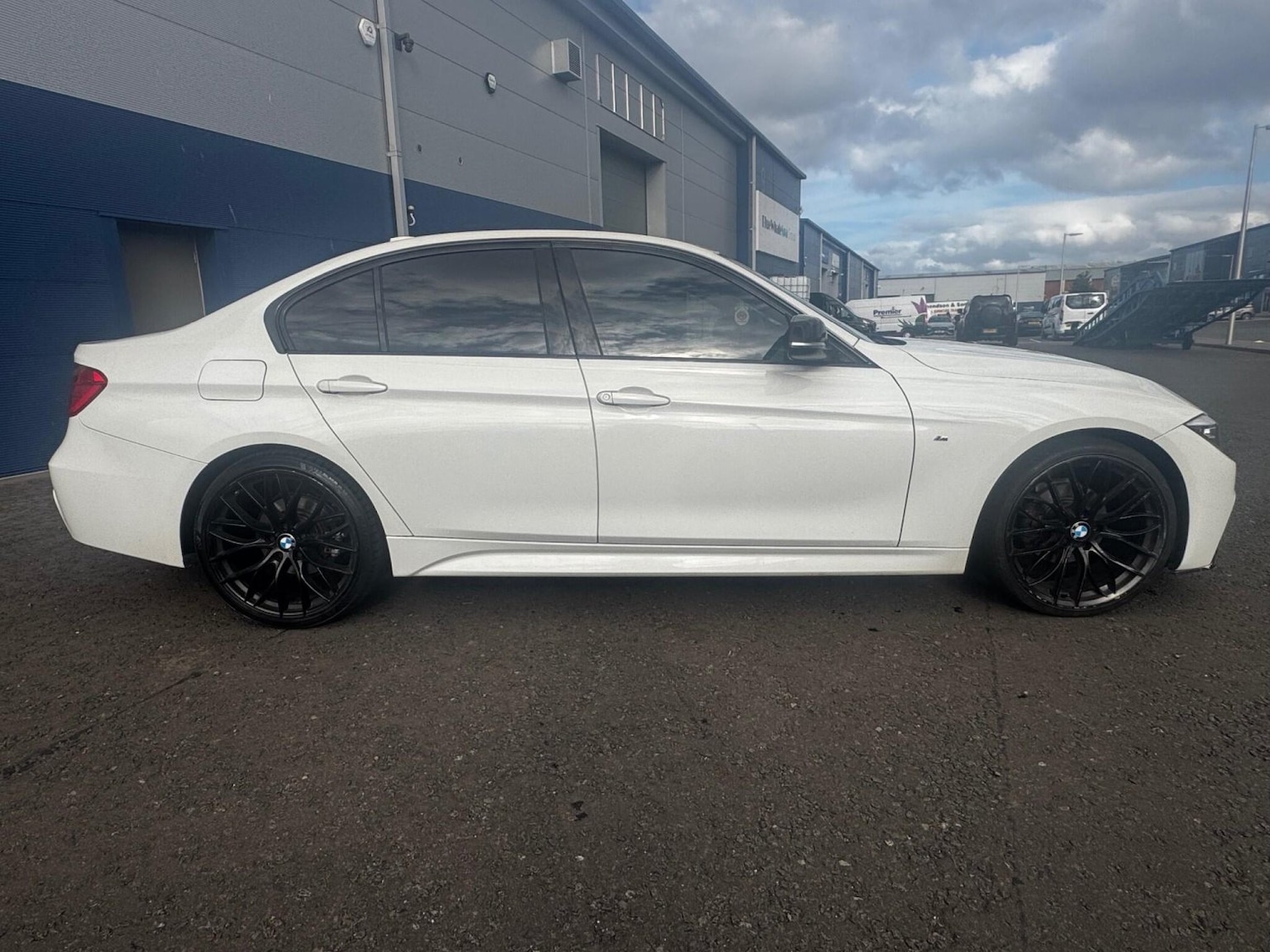 Used BMW 3 Series 2013 for sale - 76530952: Photo 8