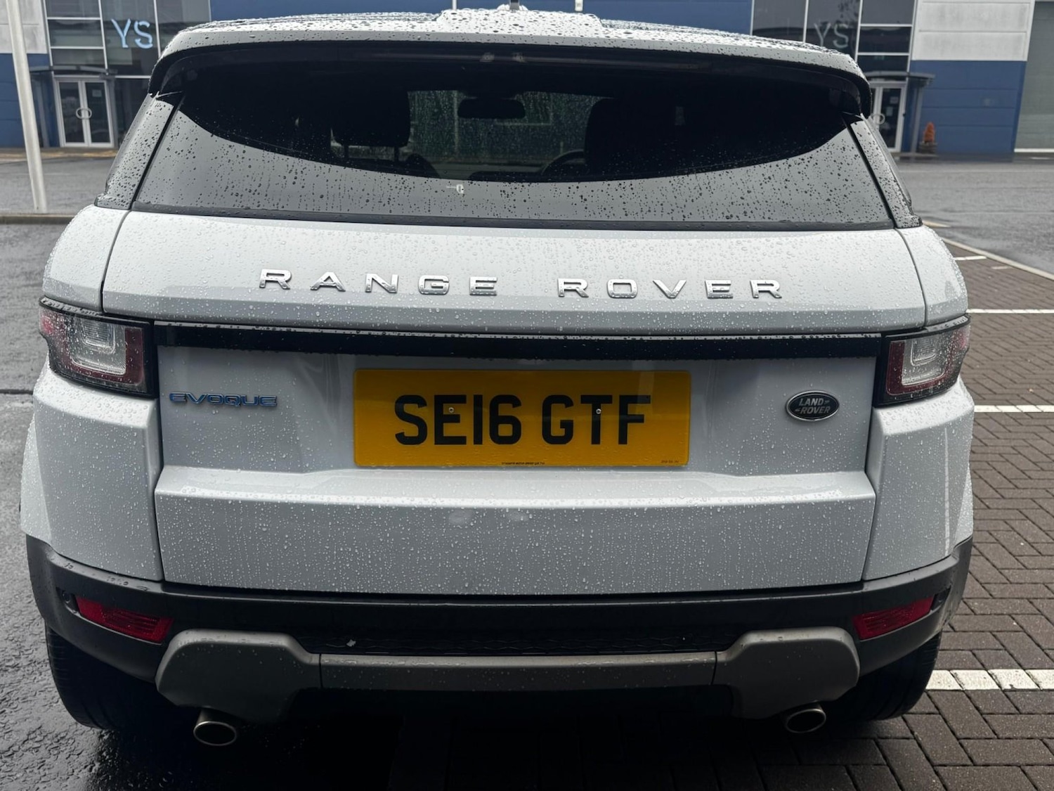 Used Land Rover Range Rover Evoque 2016 for sale - 76530982: Photo 6