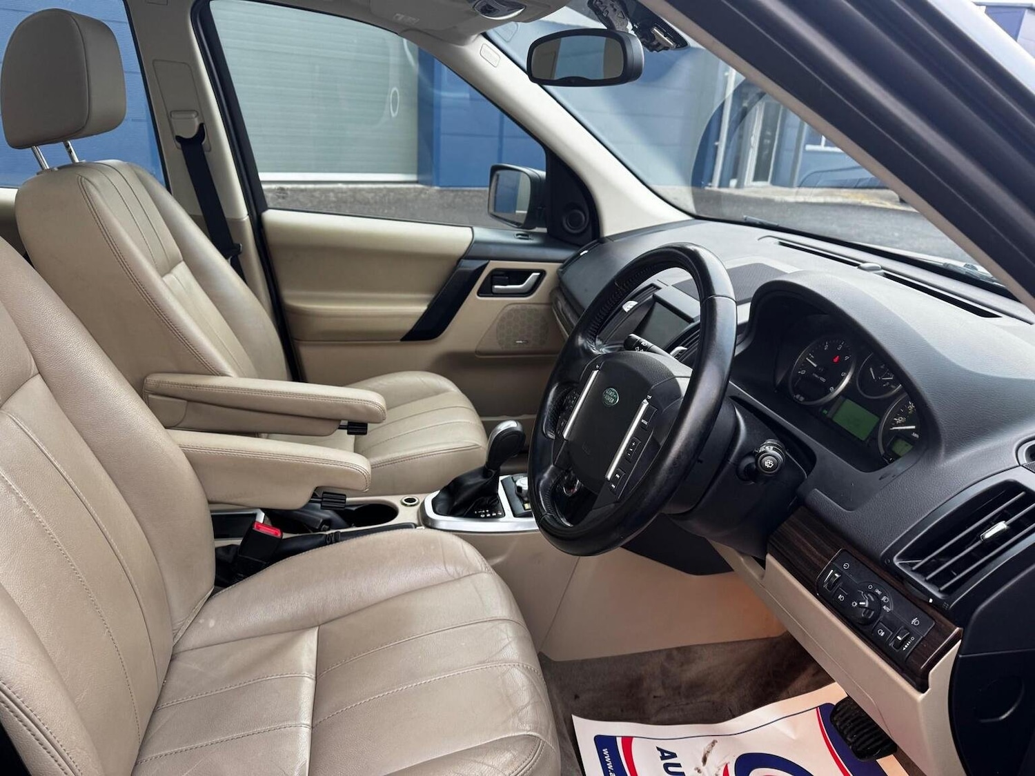 Used Land Rover Freelander 2011 for sale - 76530980: Photo 9