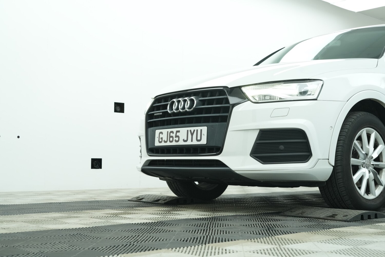 Used Audi Q3 2015 for sale - 78155299: Photo 9