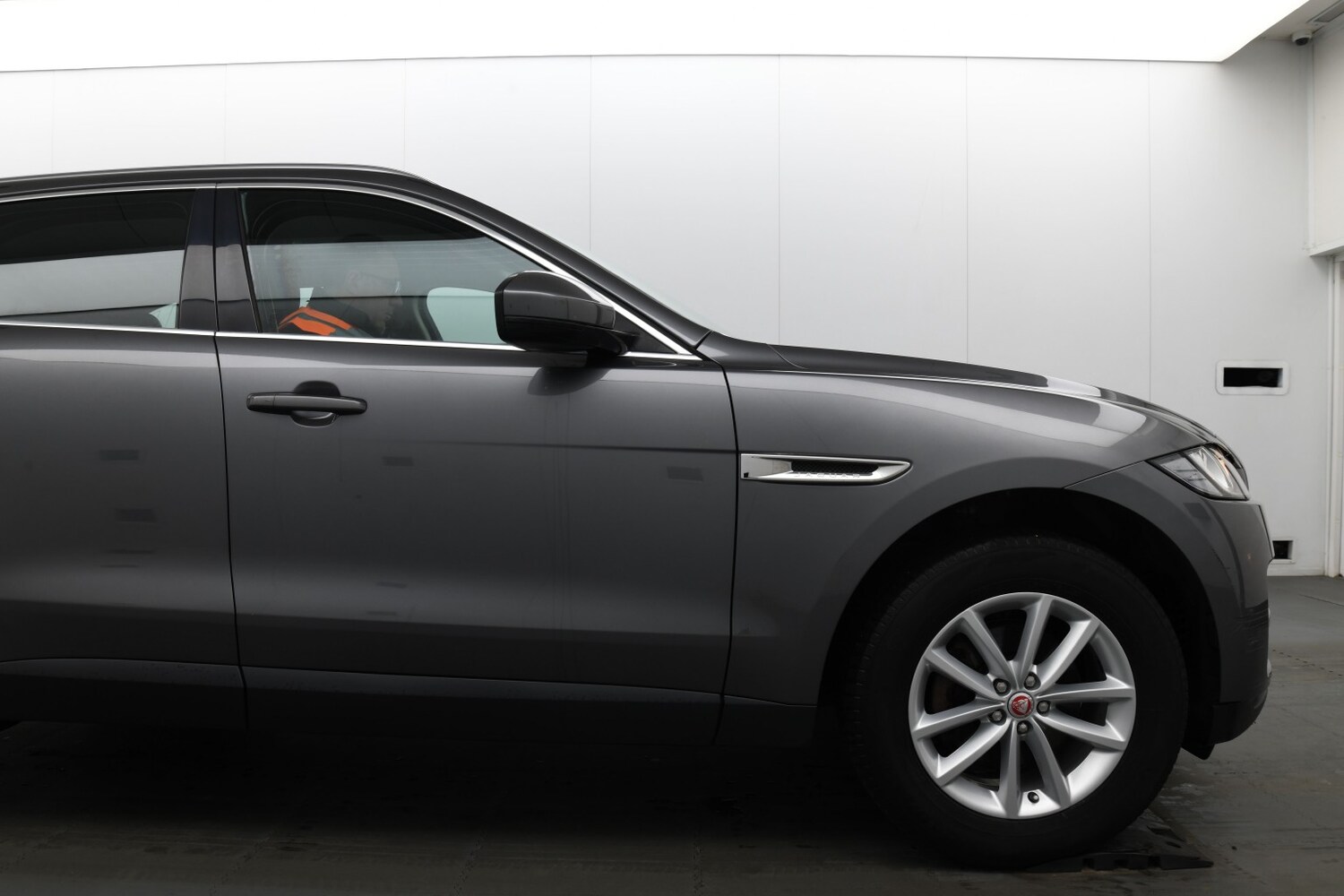 Used Jaguar F-Pace 2017 for sale - 77572773: Photo 7