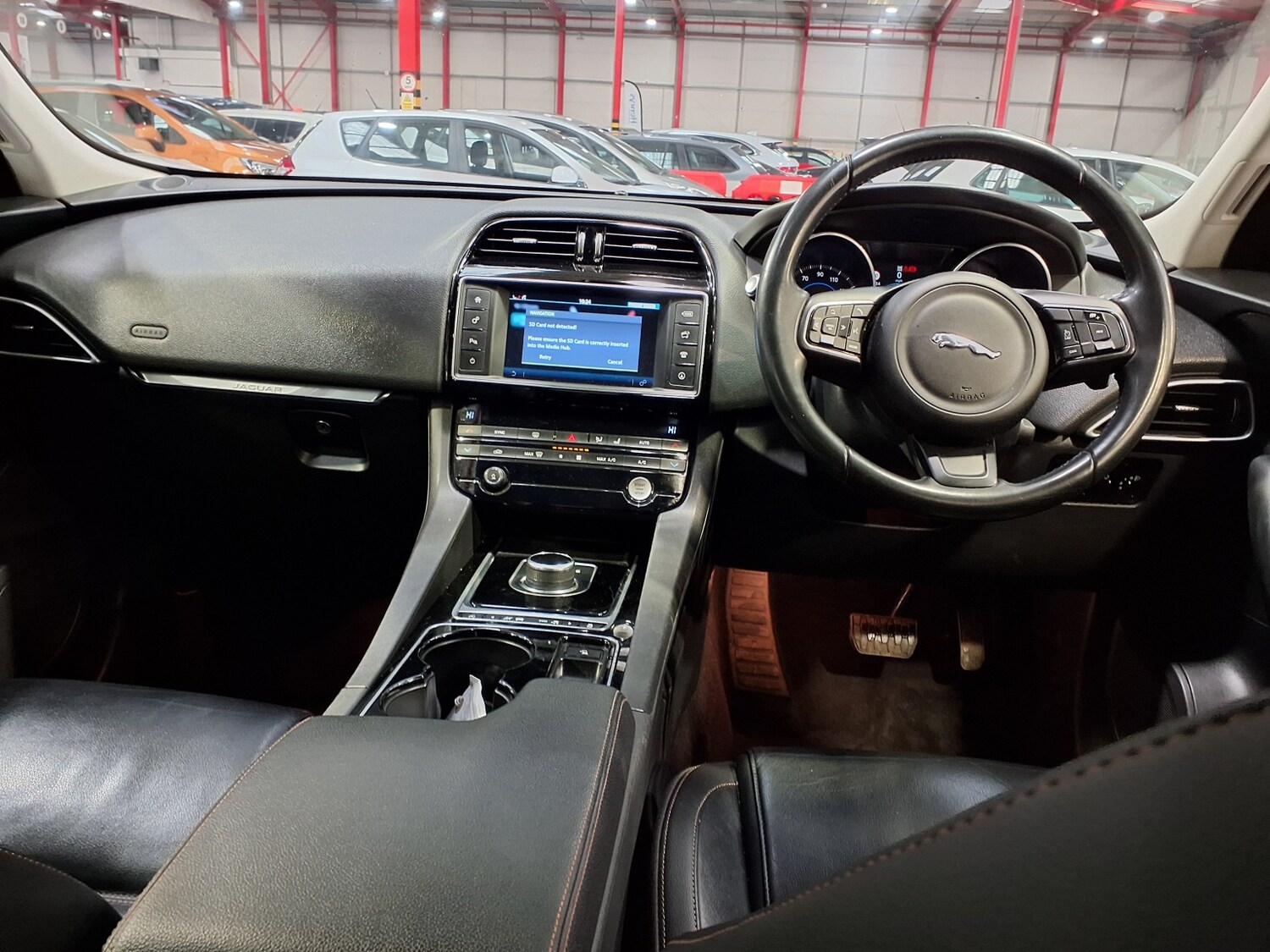 Used Jaguar F-Pace 2017 for sale - 77572773: Photo 8