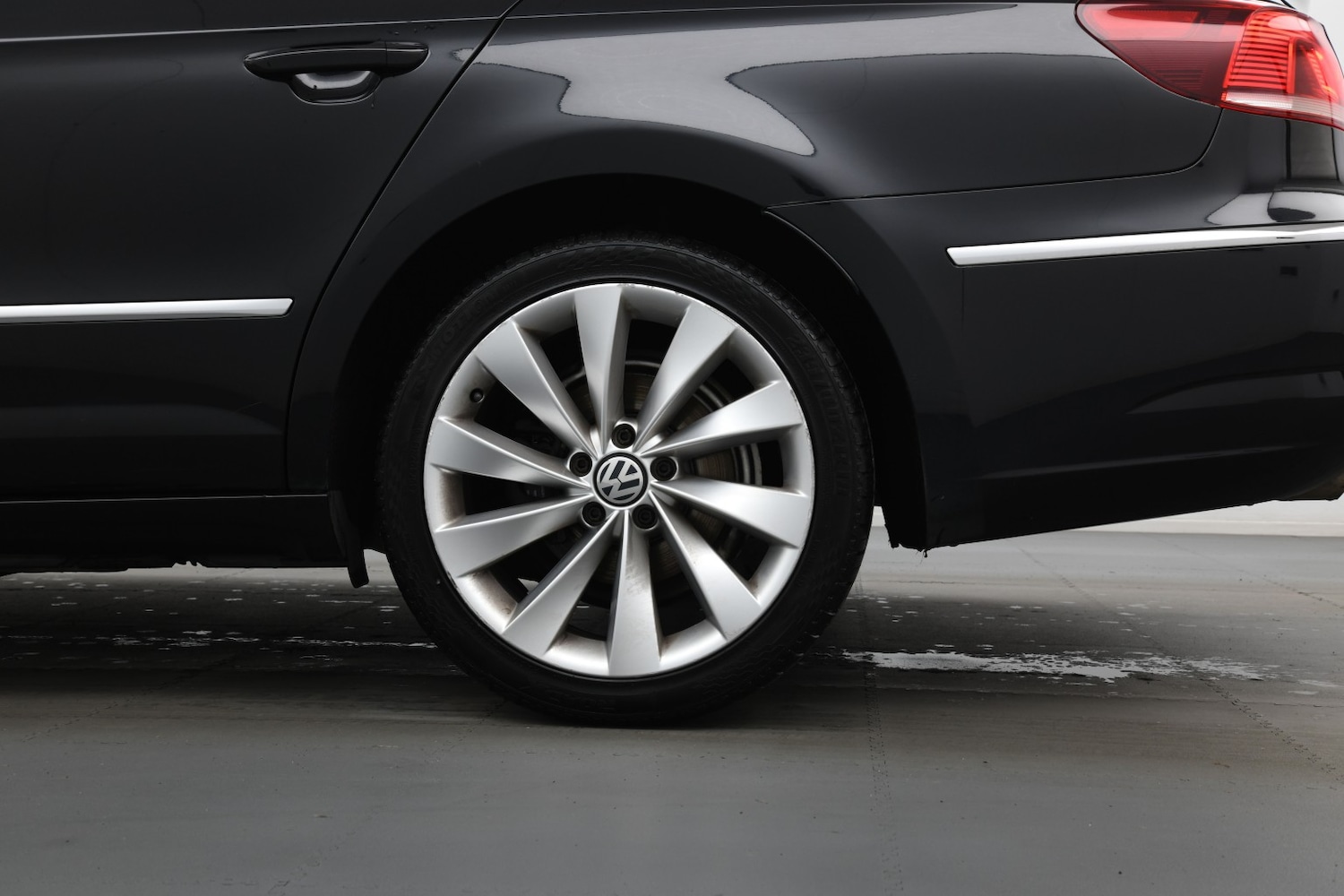 Used Volkswagen CC 2013 for sale - 76799209: Photo 8