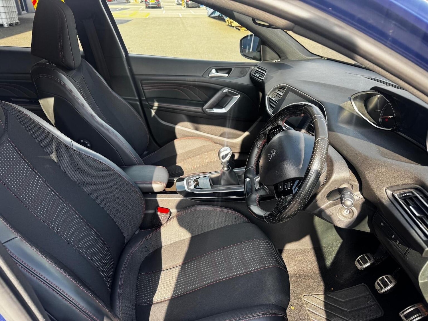 Used Peugeot 308 2016 for sale - 76530947: Photo 10