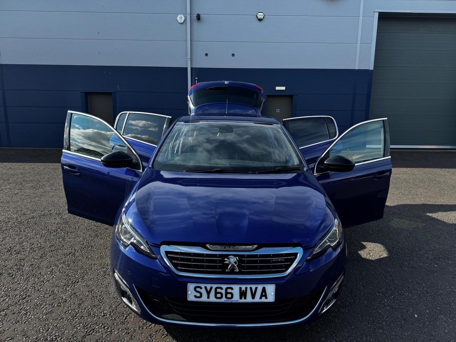 Used Peugeot 308 2016 for sale - 76530947: Photo 17