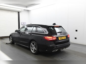 Used Mercedes-Benz C Class 2016 for sale - 77668647: Photo