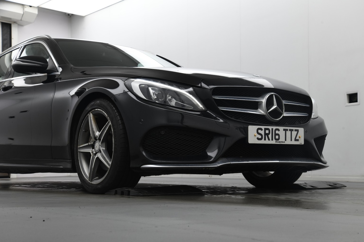 Used Mercedes-Benz C Class 2016 for sale - 77668647: Photo 5