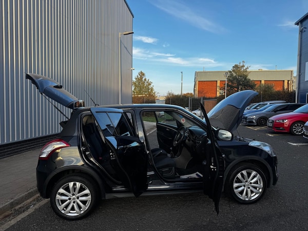 Used Suzuki Swift 2015 for sale - 76312689: Photo 12