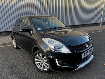 Used Suzuki Swift 2015 for sale - 76312689: Photo 2