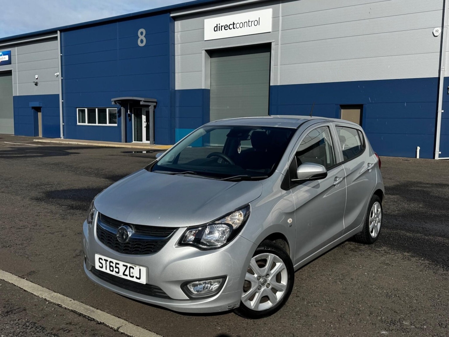 Used Vauxhall Viva 2016 for sale - 76530990: Photo 5