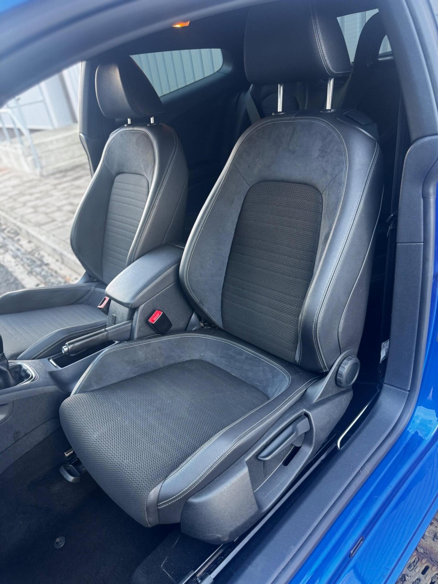 Used Volkswagen Scirocco 2015 for sale - 76769533: Photo 12