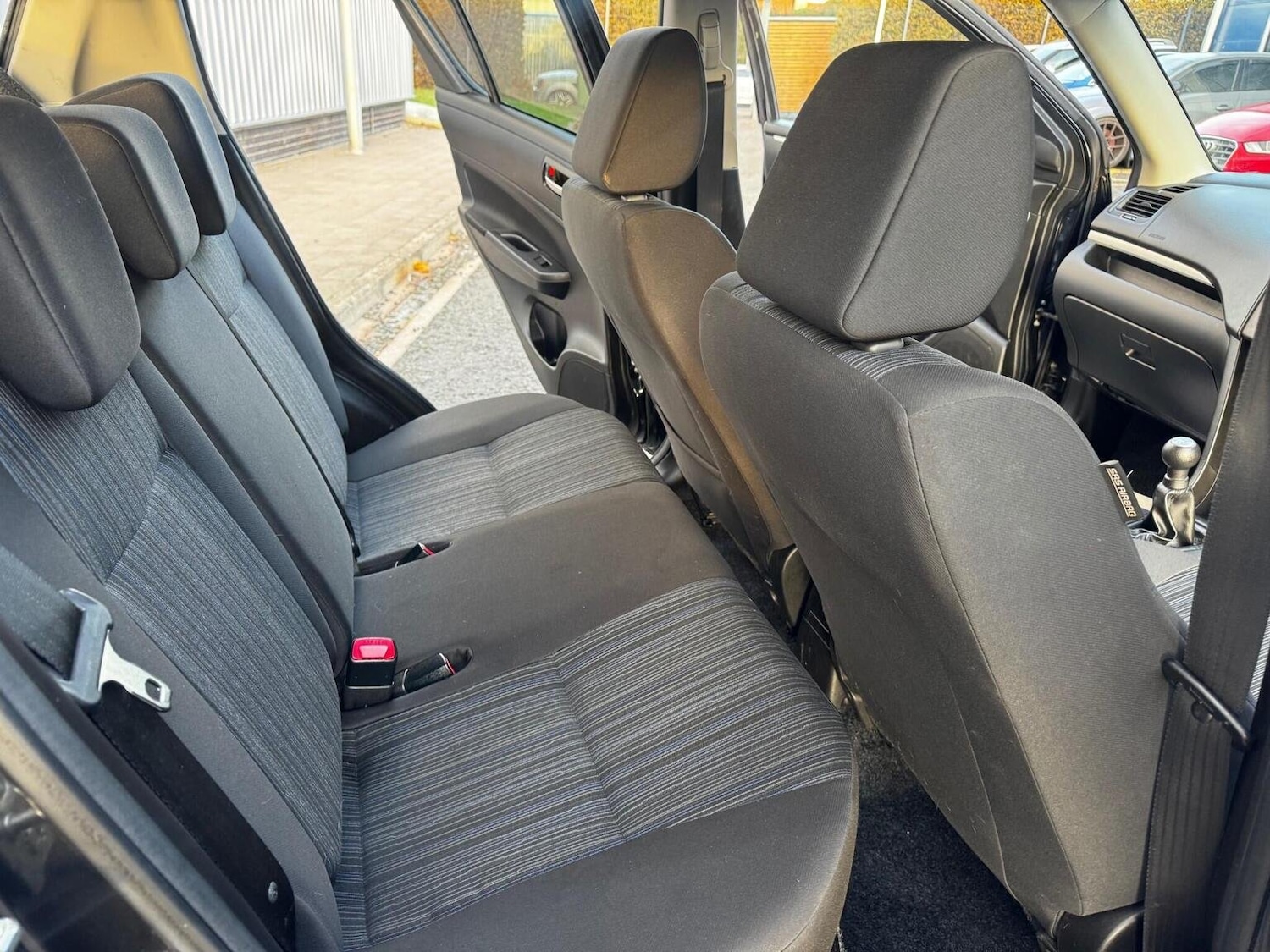 Used Suzuki Swift 2015 for sale - 76530962: Photo 13