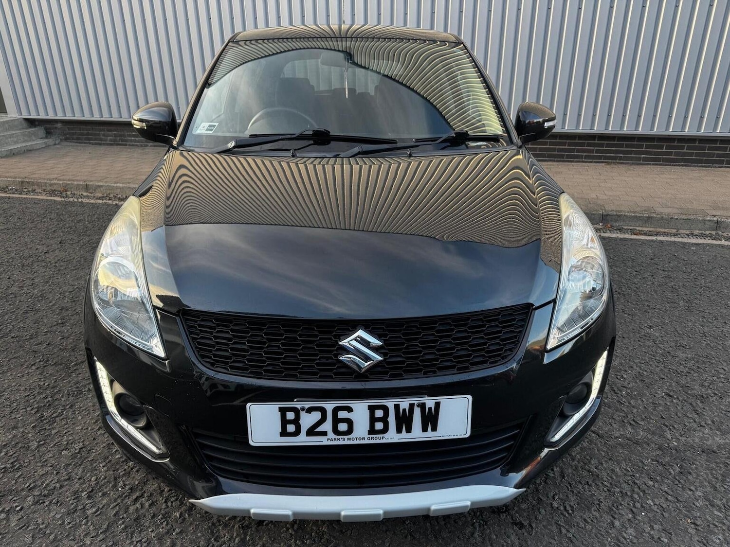 Used Suzuki Swift 2015 for sale - 76530962: Photo 3