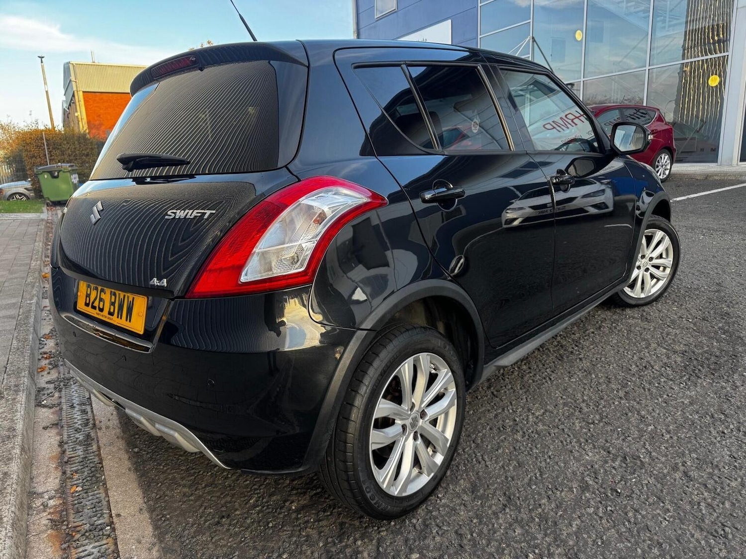 Used Suzuki Swift 2015 for sale - 76530962: Photo 7