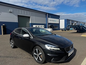 Volvo - V40