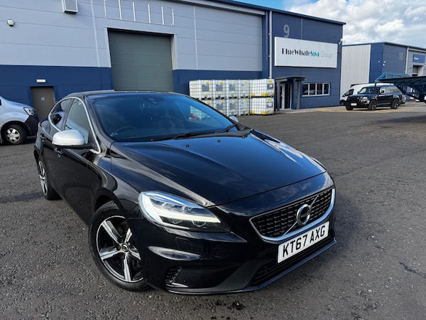 Used Volvo V40 2017 for sale - 75665662: Photo 2
