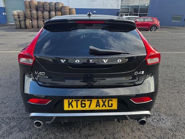 Used Volvo V40 2017 for sale - 75665662: Photo 9