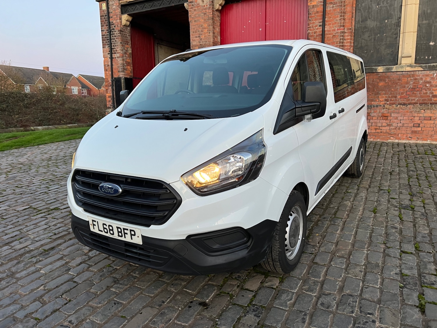 Used Ford Transit Custom 2018 for sale - 76627386: Photo 1