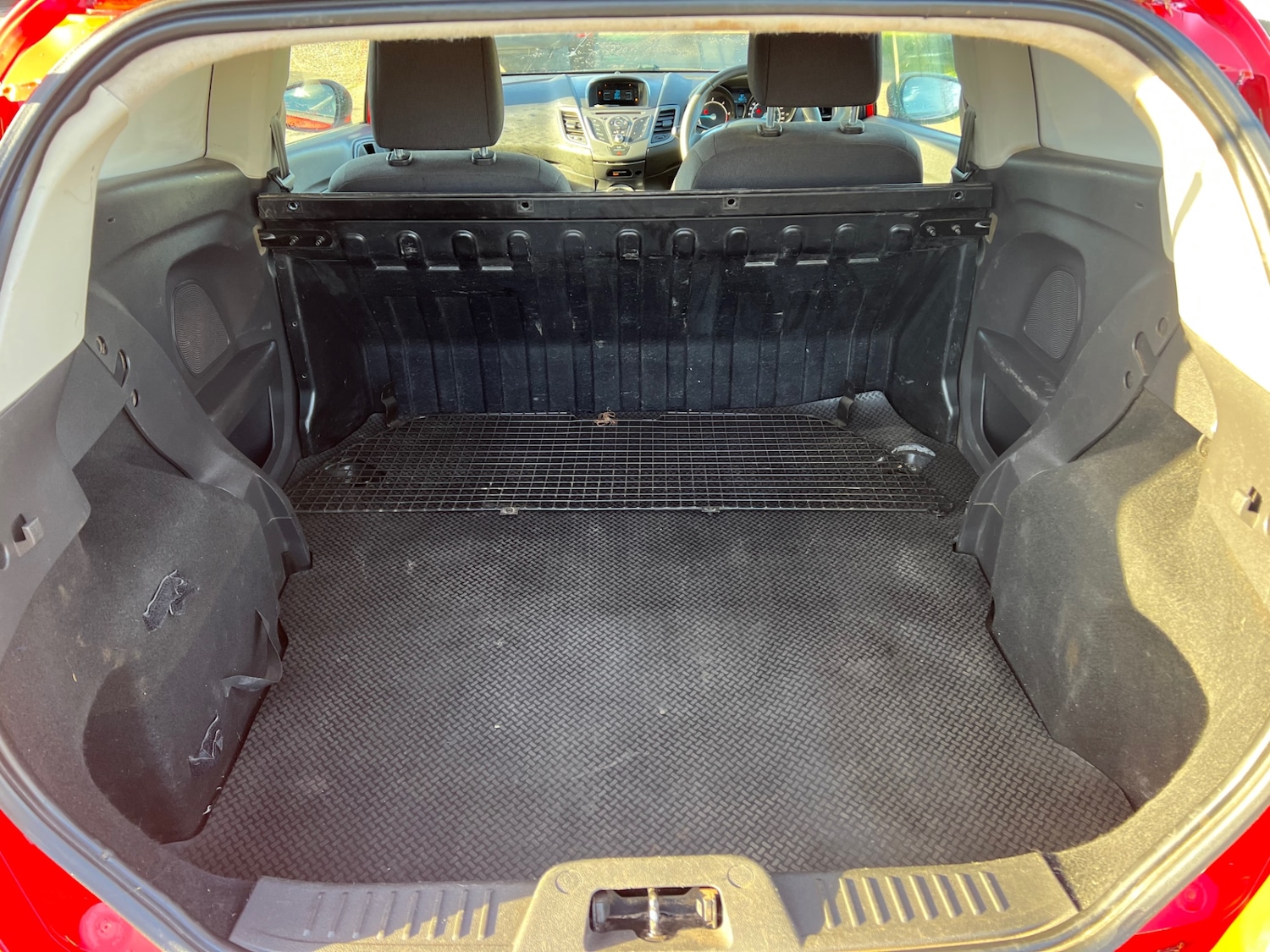 Used Ford Fiesta 2015 for sale - 76599529: Photo 11