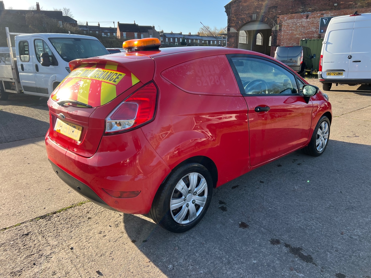 Used Ford Fiesta 2015 for sale - 76599529: Photo 5