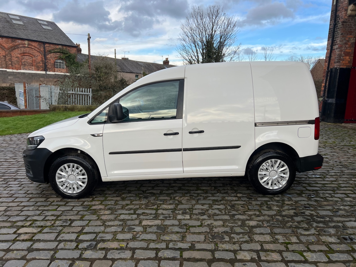 Used Volkswagen Caddy 2018 for sale - 77262404: Photo 3