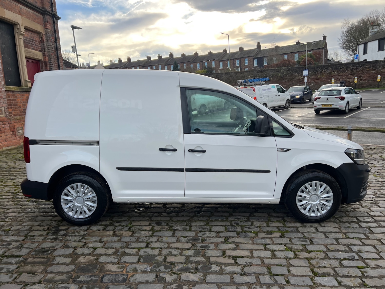 Used Volkswagen Caddy 2018 for sale - 77262404: Photo 9