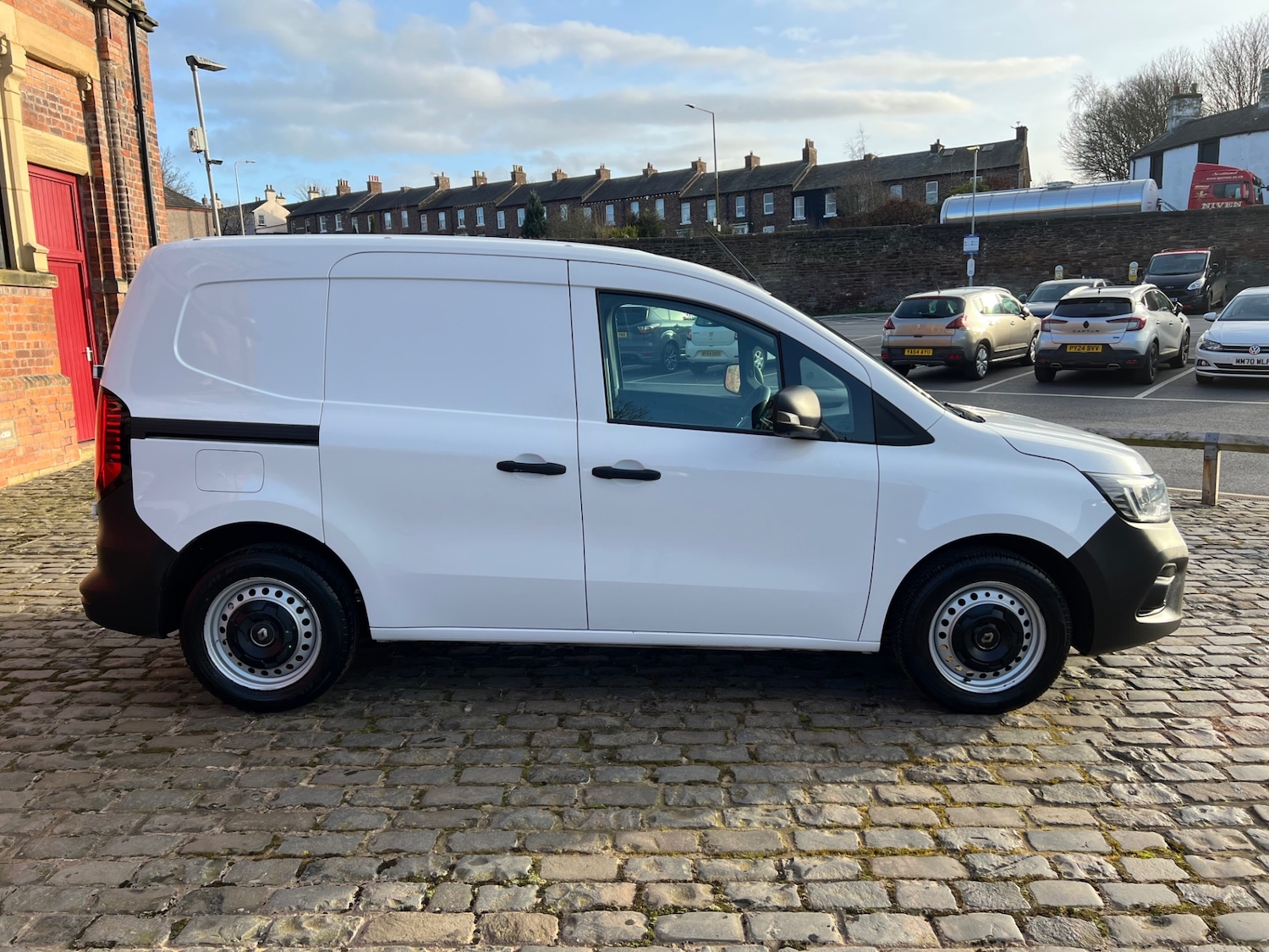 Used Renault Kangoo 2022 for sale - 77837216: Photo 11