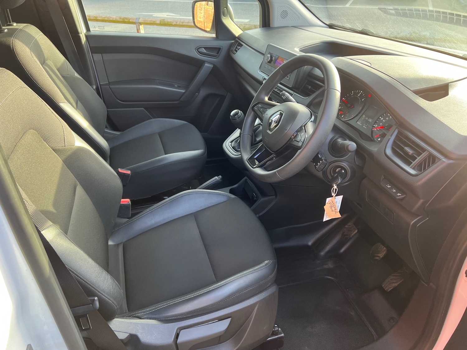 Used Renault Kangoo 2022 for sale - 77837216: Photo 16