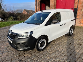 Used Renault Kangoo 2022 for sale - 77837216: Photo