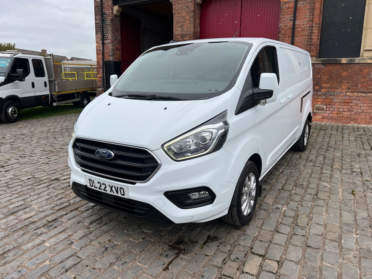 Used Ford Transit Custom 2022 for sale - 76299673: Photo 2