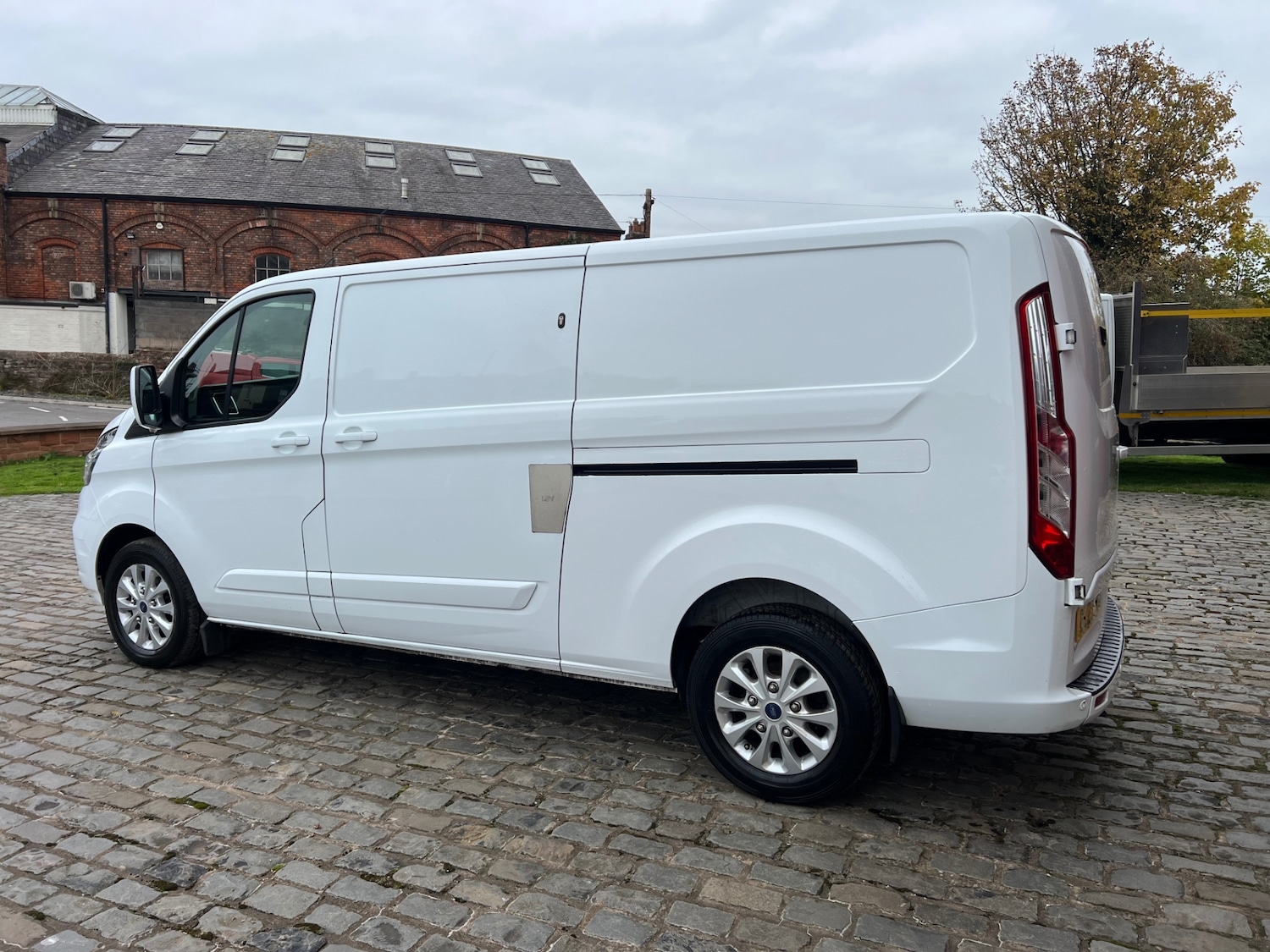 Used Ford Transit Custom 2022 for sale - 76299673: Photo 5